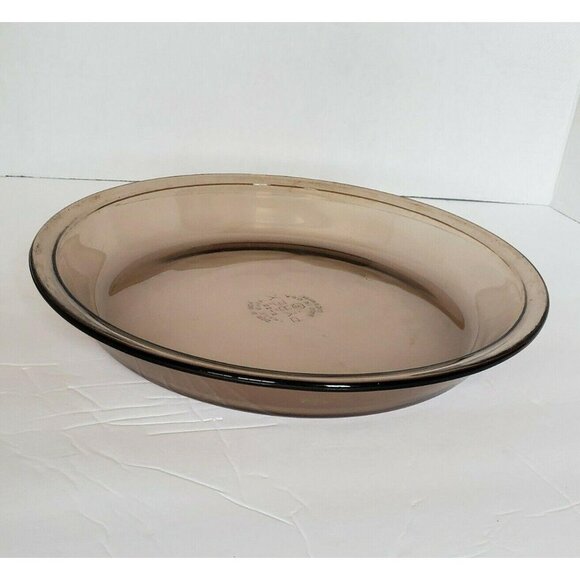 VINTAGE PYREX 9" amber #209 Brown D- 32 Pie Plate/Pan Ovenware USA - Picture 2 of 12